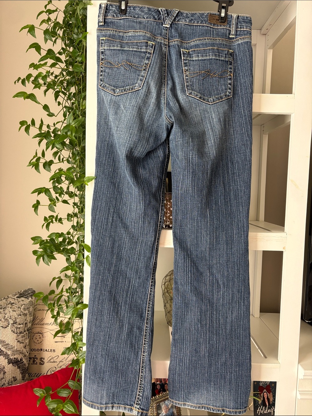 Tommy Hilfiger Women's Medium Blue Flare Jeans - Picture 8 of 17